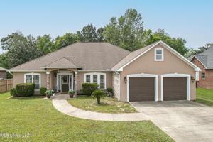 2335 Rue Maison