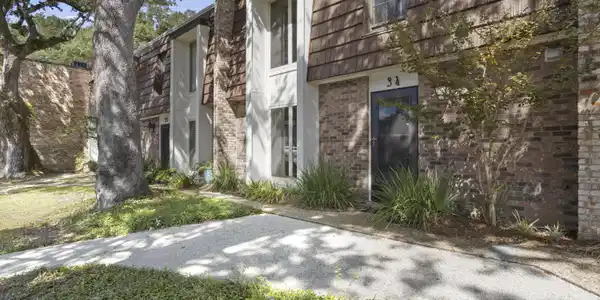 527 Front Beach Drive