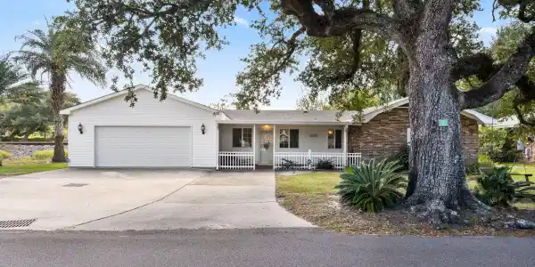 402 Citizen Street
