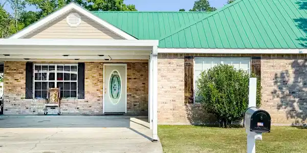 806 Kyle Circle