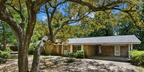 2525 Old Bay Road
