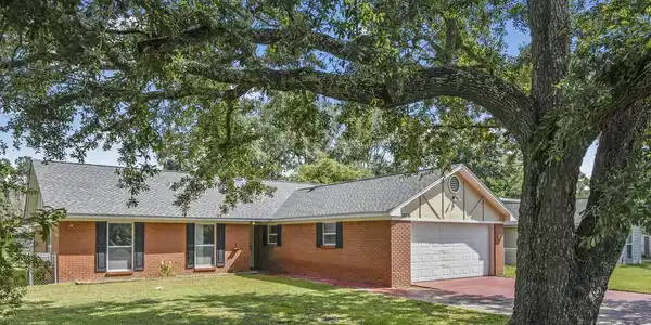 16316 Waycross Drive