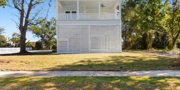 124 Holiday Drive
