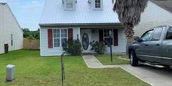 1720 James Buchanan Drive