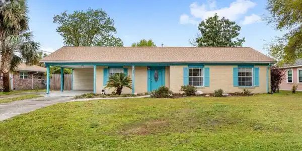139 Beachview Avenue