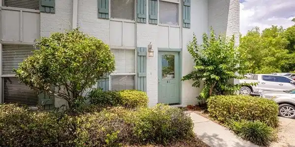 3230 Cumberland Road