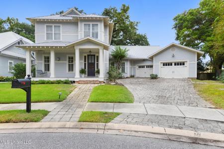 4 Mulberry Place
