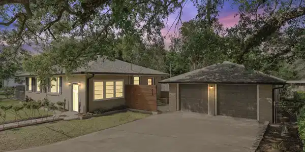 523 Citizen Street