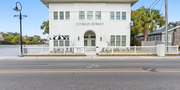315 Main Street