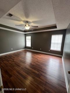 Image 3: Master bedroom