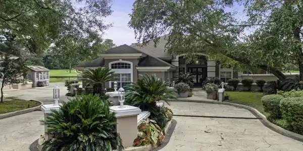 9616 Kini Place