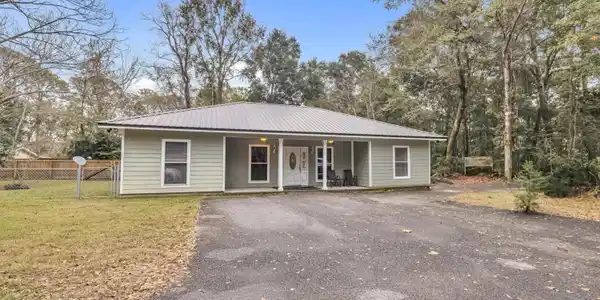 28 Zettle Road