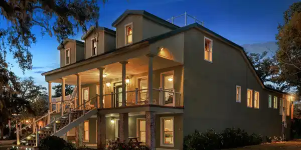 513 Front Beach Drive
