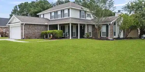 1567 Applewood Court