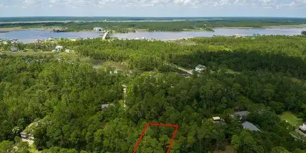 Lot 15 Hollypoint Point