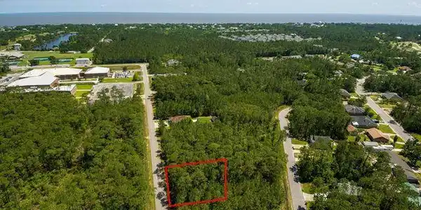 Lot 14 Oakland Avenue
