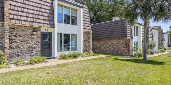 527 Front Beach Drive