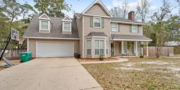 1214 Nelson Drive