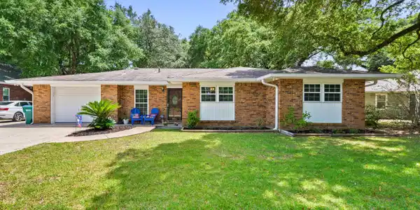 2424 Cotton Drive