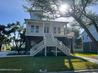 120 Beachview Drive