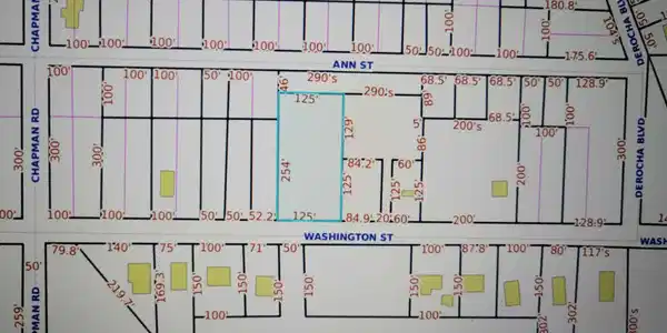 Image 4: 10