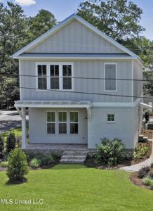 271 Porter Avenue