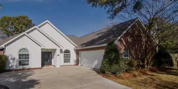 2406 Bonne Terra Boulevard
