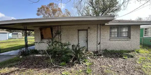1012 Hardy Avenue