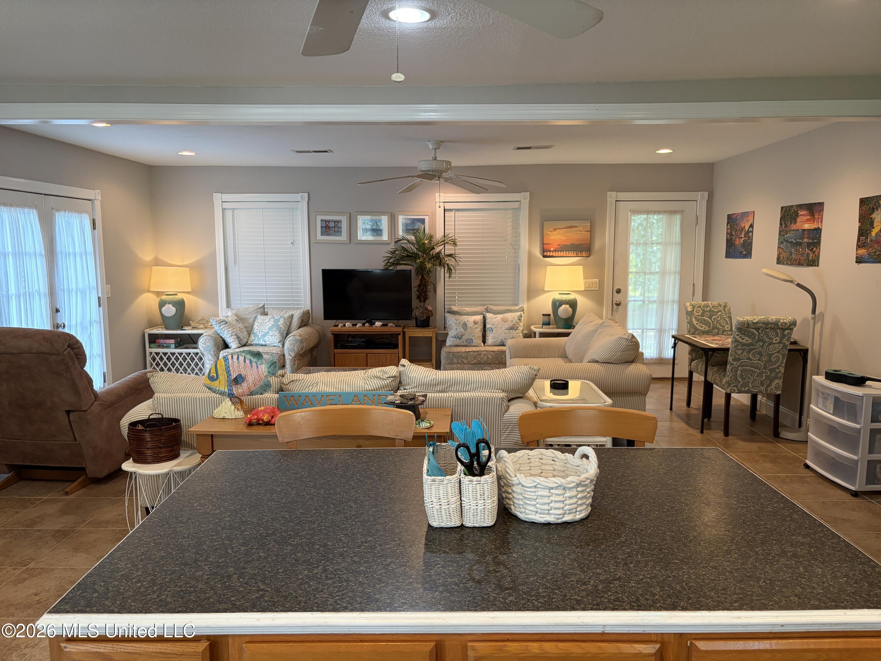 Image 2: Living Room