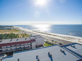 1453 Beach Boulevard E