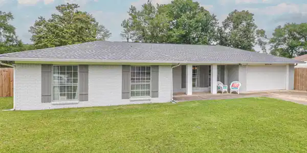 837 Bilglade Drive