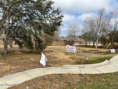 1886 Popps Ferry Road