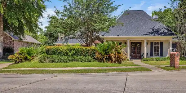 769 Mclane Lane