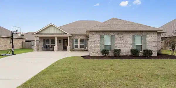6553 Sugarcane Circle