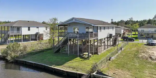 18 Sheepshead Circle