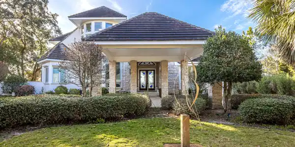 5709 Belle Fontaine Drive