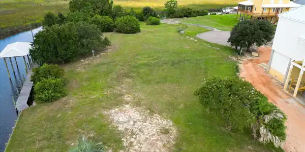 Image 3: 042-055DJI_0037