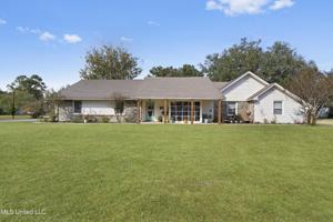 205 Carnoustie Court
