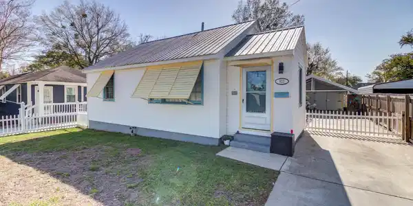 813 Allendale Avenue