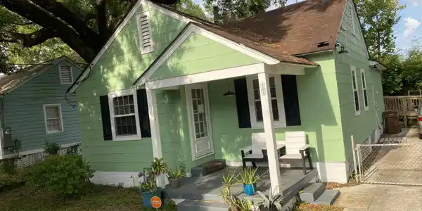 184 Iberville Drive