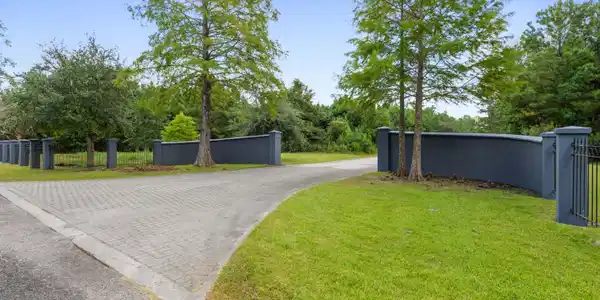 Blue Ridge Court