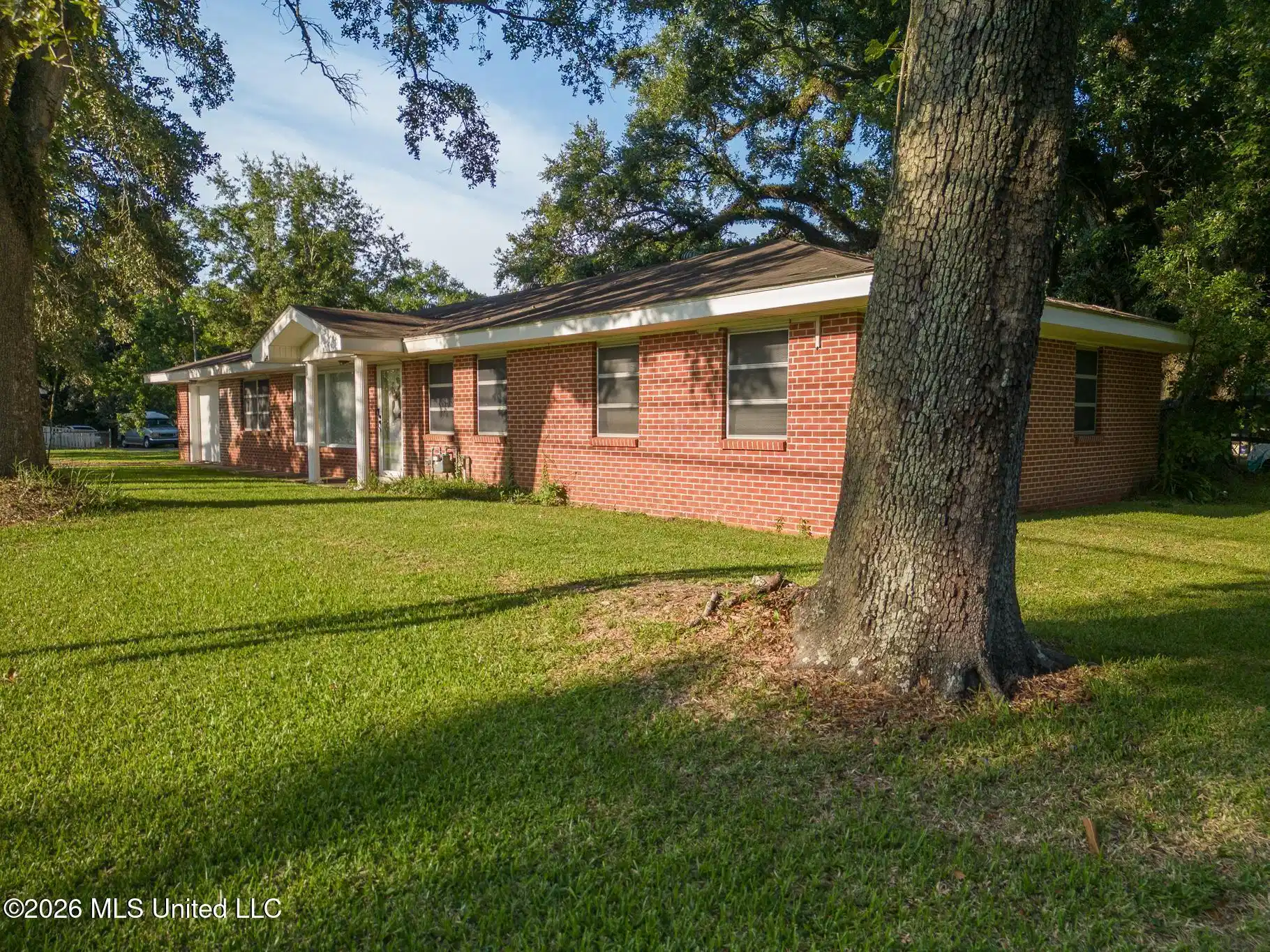 Image 1: 11128 LAMEY BRIDGE RD
