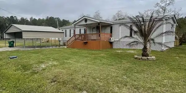 366 Chapman Road