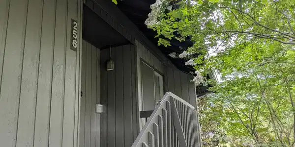 256 Lanai