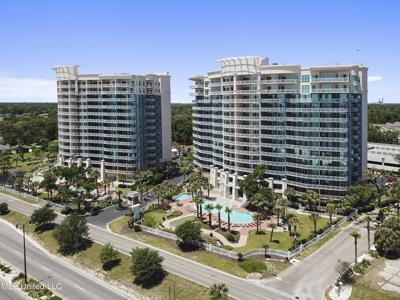 2228 Beach Drive