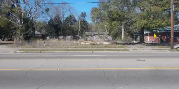 2462 Pass Road
