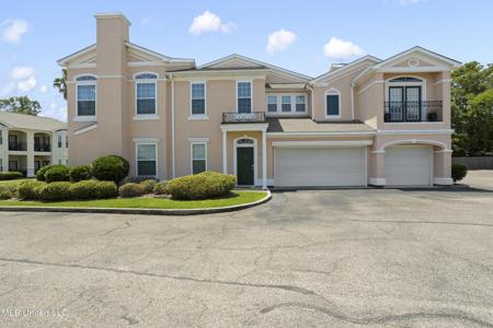 2252 Beach Drive