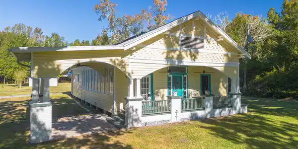 502 Jeff Davis Avenue