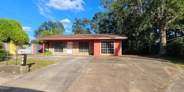 406 Hunter Drive