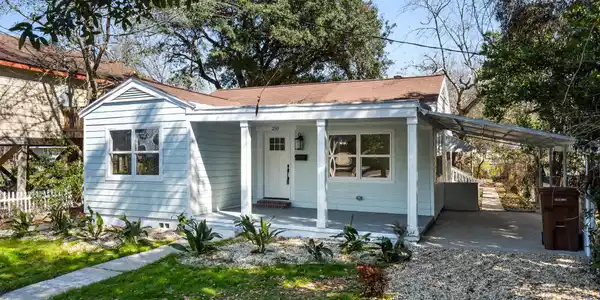 250 Benachi Avenue